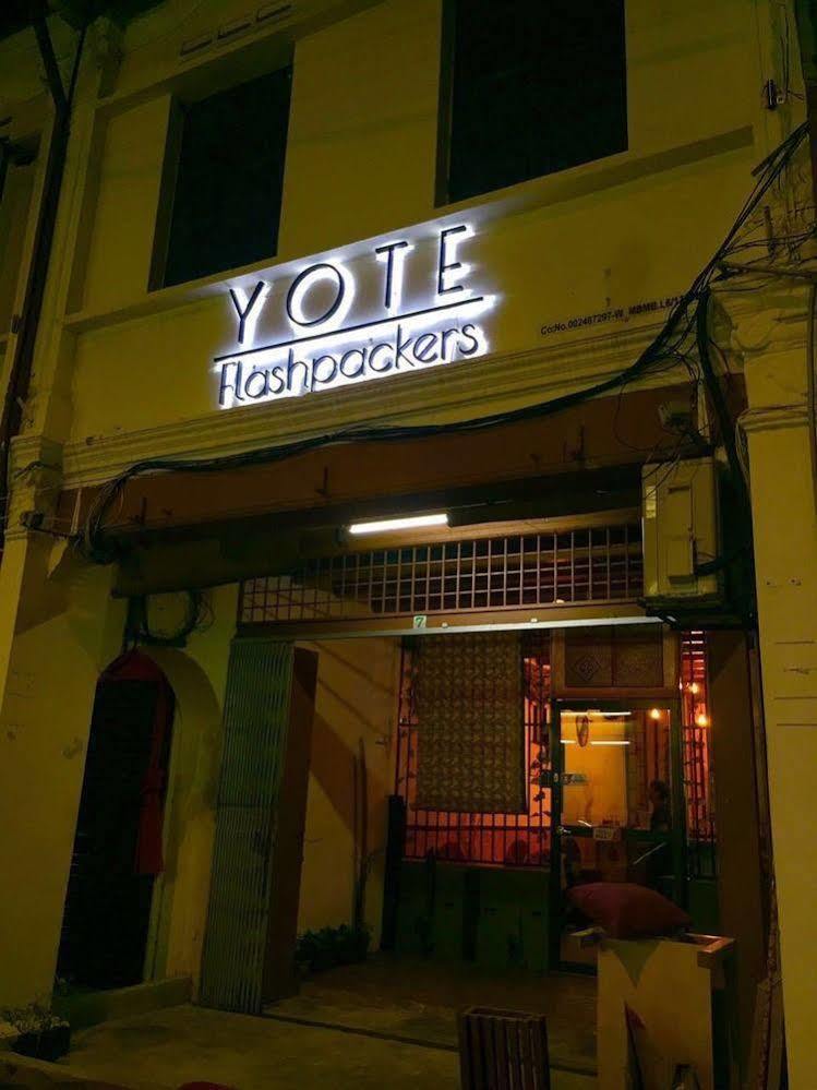 Yote Flashpackers Malacca Buitenkant foto